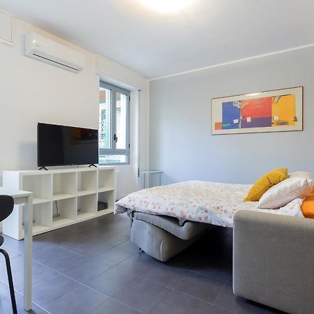 20Mins From Duomo - Renovated Apt Near City Center Lejlighed Milano Eksteriør billede