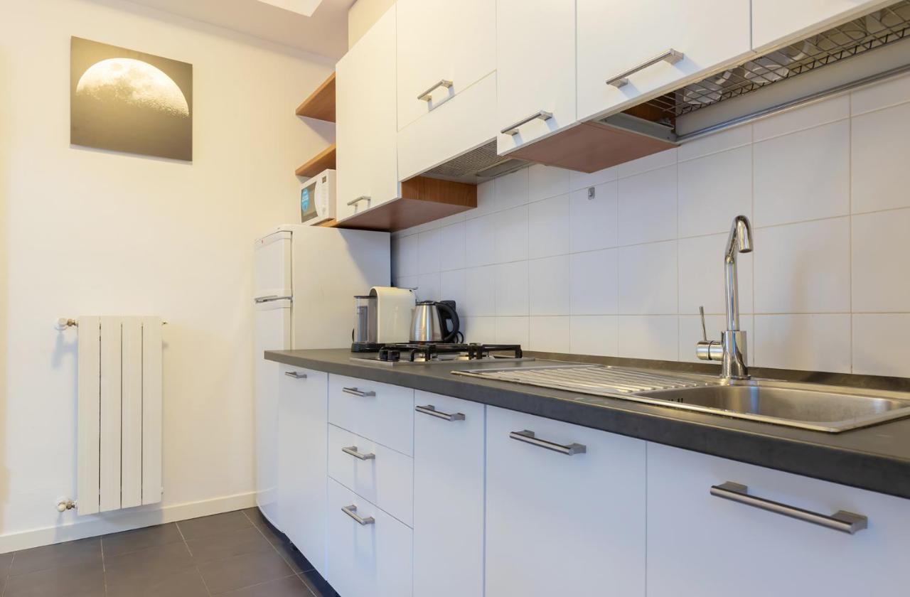 20Mins From Duomo - Renovated Apt Near City Center Lejlighed Milano Eksteriør billede