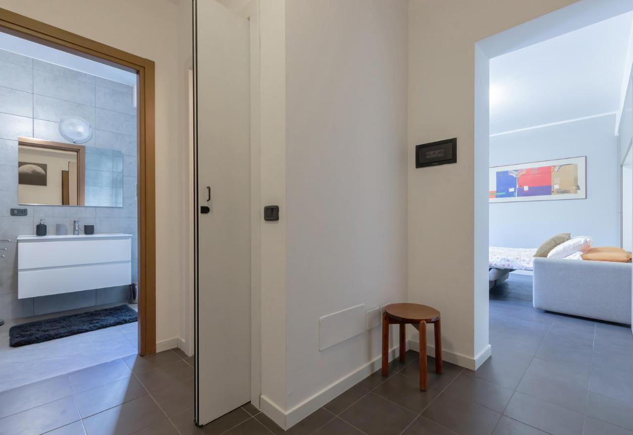 20Mins From Duomo - Renovated Apt Near City Center Lejlighed Milano Eksteriør billede